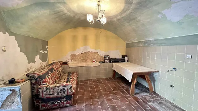 Drei Häuser im charmanten Dorf Klinci auf der Halbinsel Lustica — photo 13